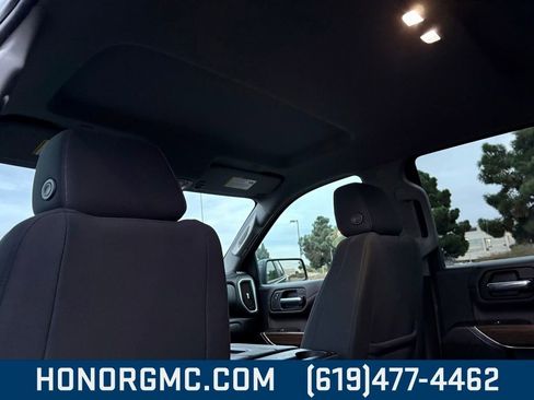 Used 2021 Chevrolet Silverado 1500 LT Trail Boss w/ Bed Protection Package image 17