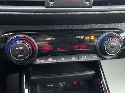 Certified 2024 Kia Forte GT-Line image 31