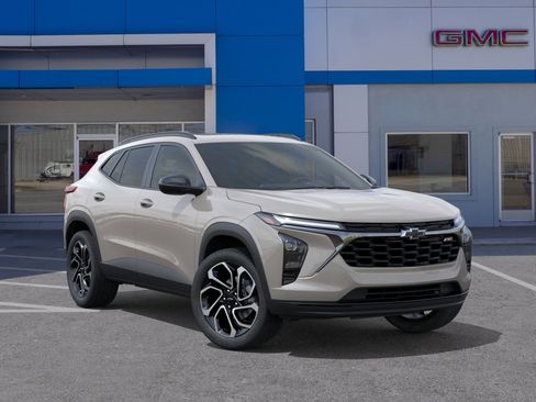 New 2026 Chevrolet Trax RS w/ Sunroof Package image 36