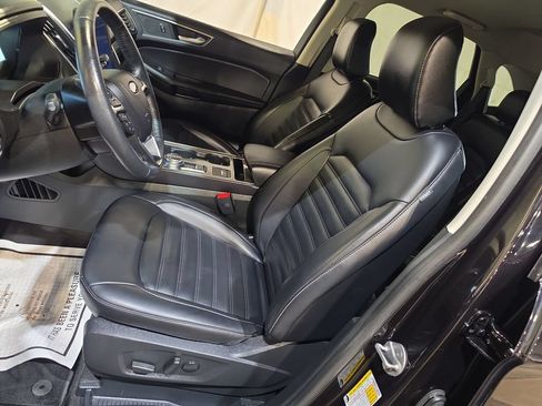 Used 2024 Ford Edge SEL AWD/4WD image 13