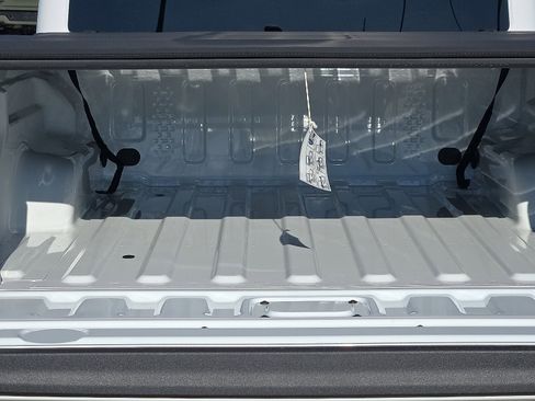 New 2026 Jeep Gladiator Sport image 7