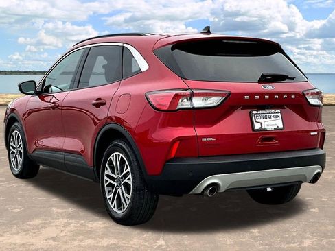 Used 2020 Ford Escape SEL image 5