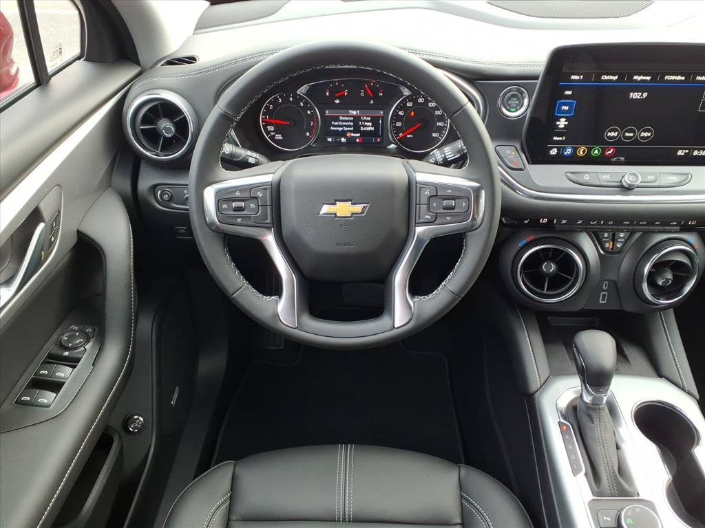 New 2026 Chevrolet Blazer LT w/ Sound & Technology Package FWD image 23
