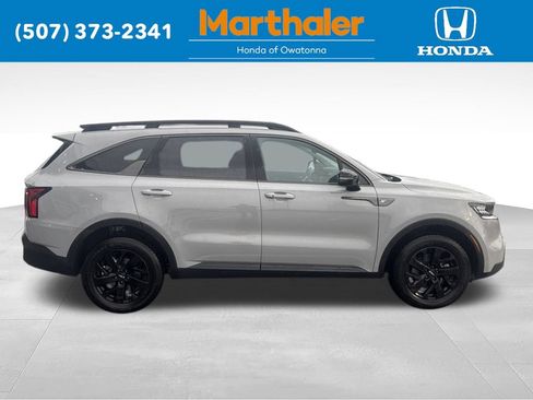 Used 2023 Kia Sorento S AWD/4WD image 6