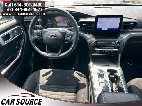Used 2020 Ford Explorer XLT AWD/4WD image 15