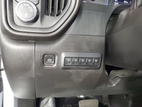 Used 2024 GMC Sierra 3500 Pro w/ Convenience Package AWD/4WD image 27