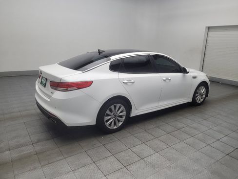 Used 2016 Kia Optima EX w/ Premium Package FWD image 10