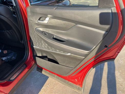 Used 2020 Hyundai Santa Fe Limited image 12