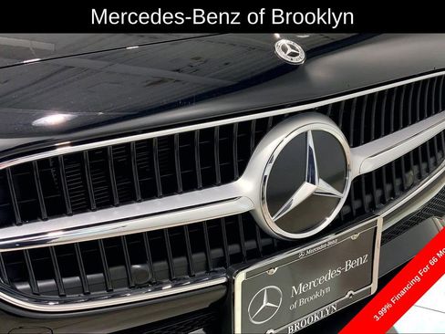 Certified 2025 Mercedes-Benz C 300 4MATIC Sedan image 32