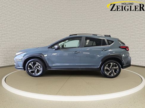 Used 2025 Subaru Crosstrek 2.5i Premium AWD/4WD image 8