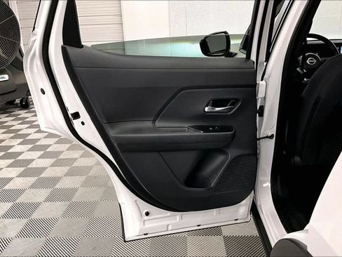 New 2026 Nissan Kicks SV w/ Cold Weather Package AWD/4WD image 33