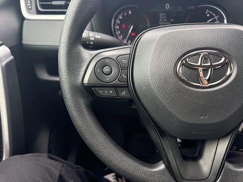Used 2025 Toyota RAV4 LE FWD image 19