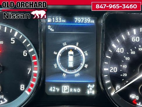 Used 2019 Nissan Titan SL w/ Chrome Package image 19