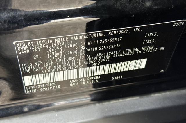 Certified 2024 Toyota RAV4 LE AWD/4WD image 31