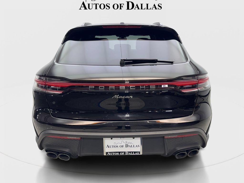 Used 2024 Porsche Macan Turbo AWD/4WD image 8