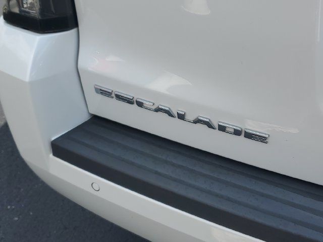 Used 2020 Cadillac Escalade Platinum AWD/4WD image 30