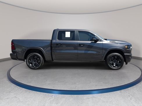 Used 2026 RAM 1500 Big Horn AWD/4WD image 4