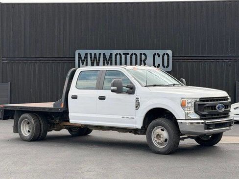 Used 2022 Ford F350 XL w/ Power Equipment Group AWD/4WD image 2