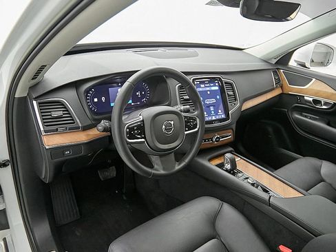 Certified 2023 Volvo XC90 B6 Core w/ Protection Package Premier AWD/4WD image 12