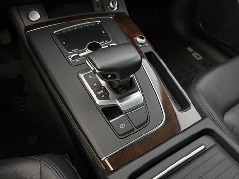 Used 2019 Audi Q5 2.0T Premium Plus image 19
