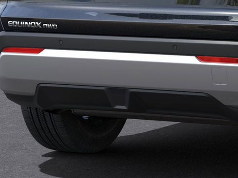 New 2025 Chevrolet Equinox LT w/ Convenience Package II image 38