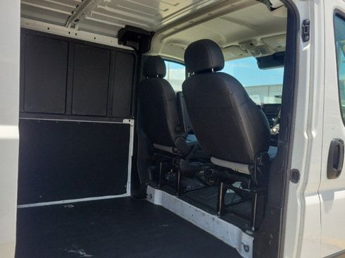 Used 2025 RAM ProMaster 2500 w/ Safety Group FWD image 9