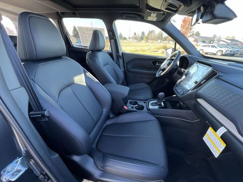 New 2025 Subaru Forester Limited image 29