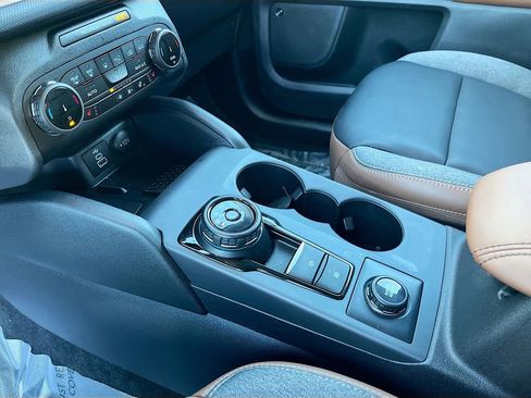 Used 2024 Ford Bronco Sport Outer Banks w/ Tech Package image 17