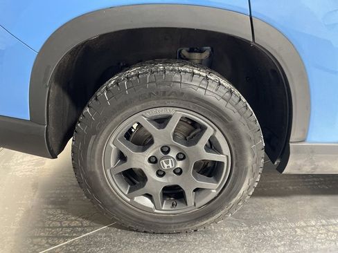 Used 2023 Honda Pilot TrailSport image 10