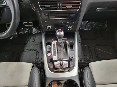 Used 2015 Audi SQ5 Prestige w/ Prestige Package AWD/4WD image 16