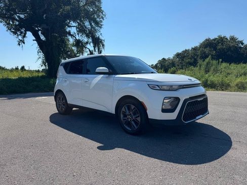 Used 2021 Kia Soul S FWD image 7
