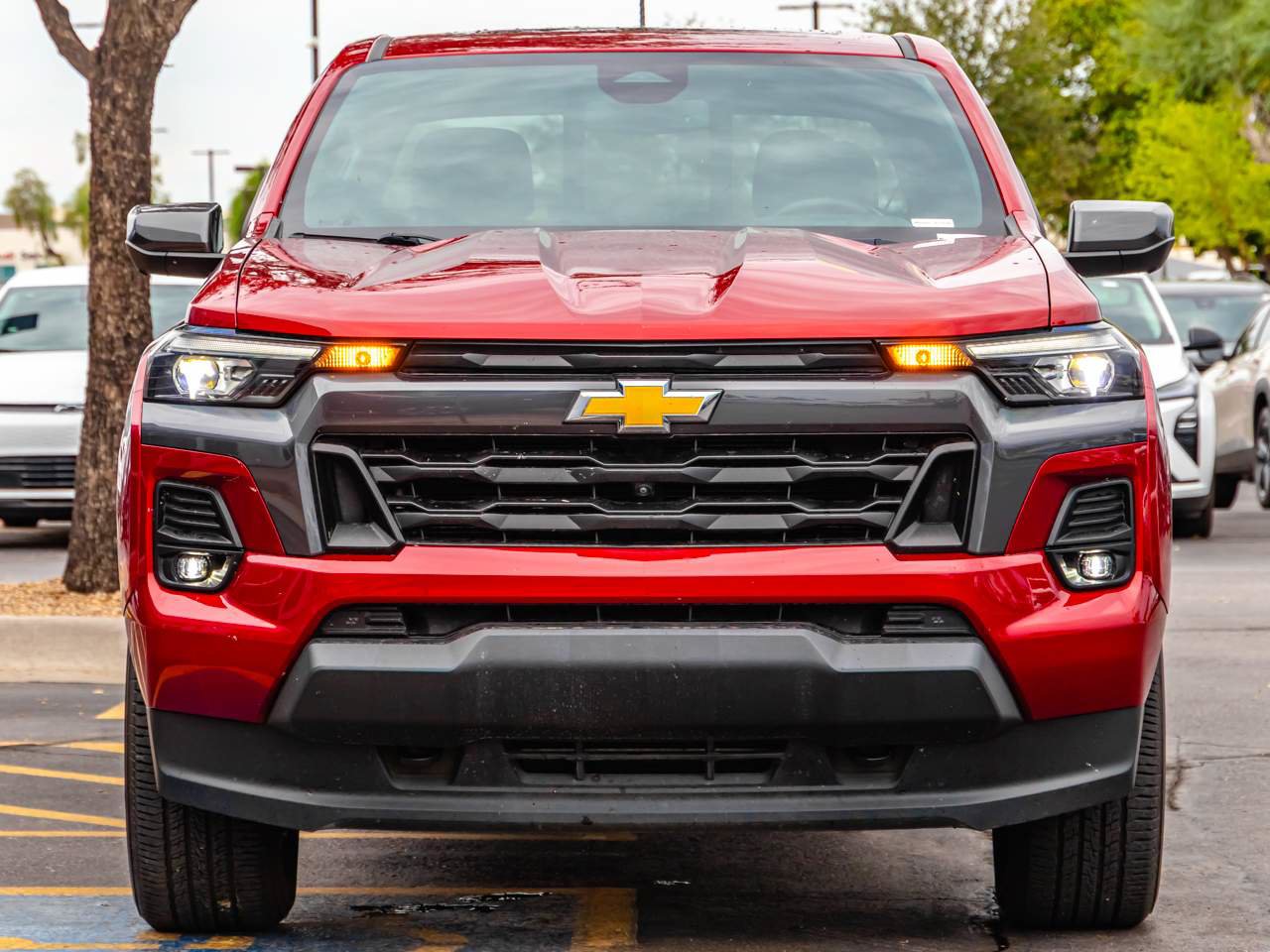Used 2023 Chevrolet Colorado LT w/ LT Convenience Package III AWD/4WD image 4