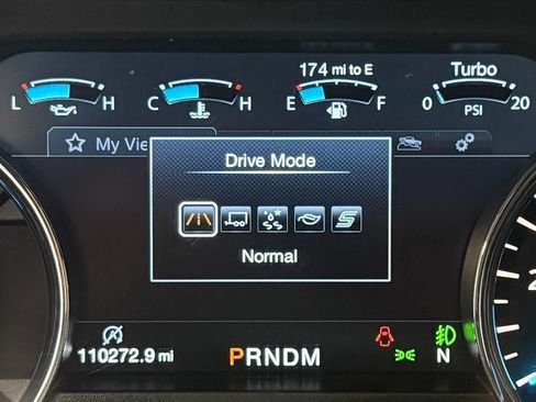 Used 2019 Ford F150 Lariat w/ Equipment Group 502A Luxury AWD/4WD image 19