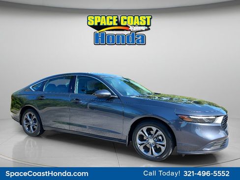 Certified 2023 Honda Accord EX image 3