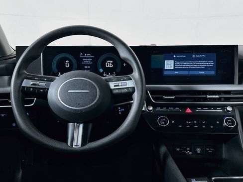 Used 2025 Hyundai Sonata SEL FWD image 18
