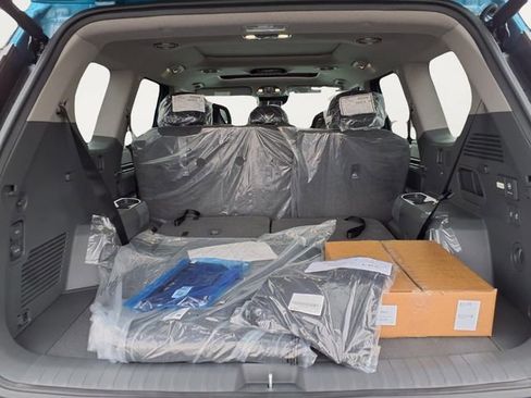 New 2026 Kia EV9 Wind image 21