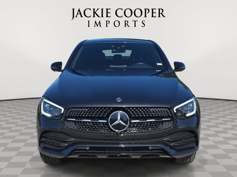Used 2022 Mercedes-Benz GLC 300 4MATIC Coupe image 2