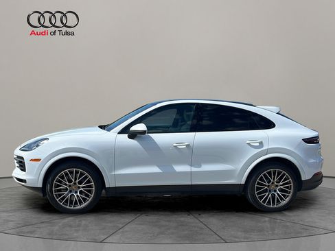 Used 2022 Porsche Cayenne Platinum Edition AWD/4WD image 4