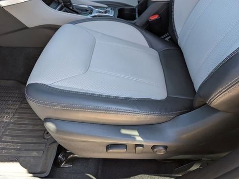 Used 2024 Subaru Forester Limited AWD/4WD image 14