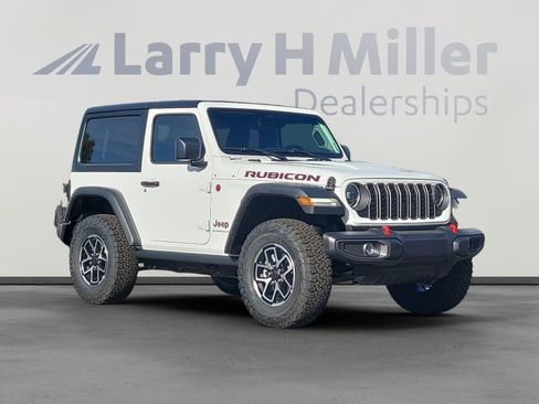 New 2025 Jeep Wrangler Rubicon w/ Convenience Group image 7