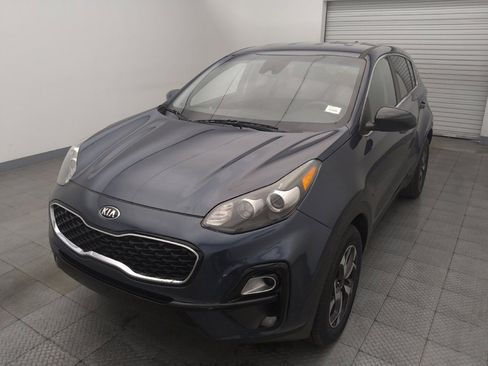 Used 2021 Kia Sportage LX AWD/4WD image 15