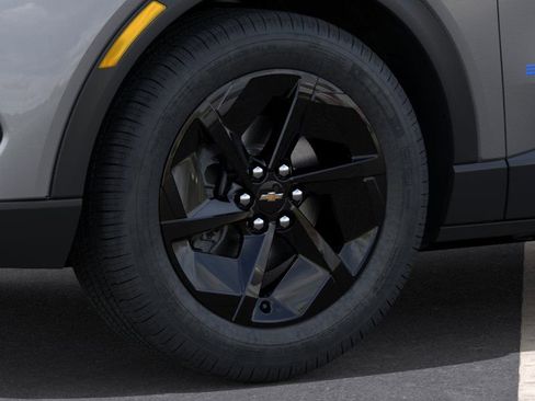 New 2026 Chevrolet Equinox EV LT image 10