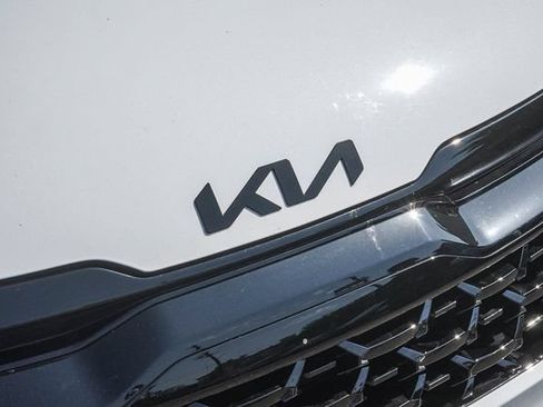 Certified 2025 Kia Sportage X-Pro AWD/4WD image 7