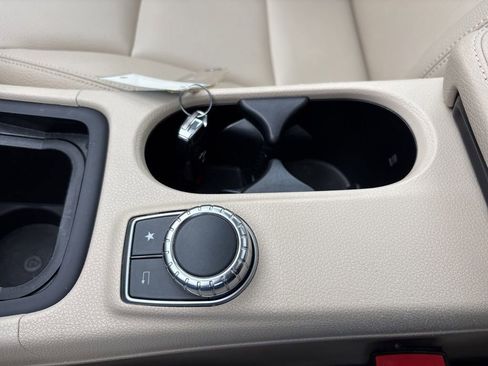 Used 2015 Mercedes-Benz CLA 250 4MATIC image 26