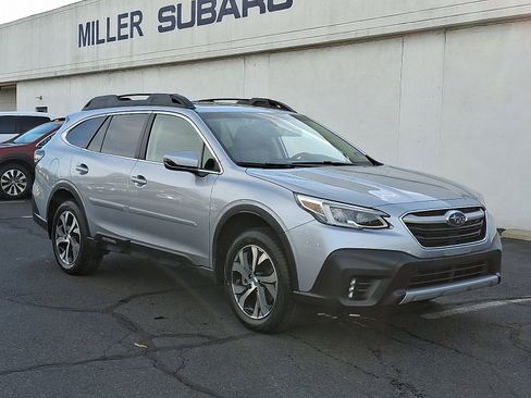 Used 2020 Subaru Outback Limited image 1