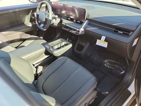 New 2026 Hyundai Ioniq 5 SEL RWD image 17