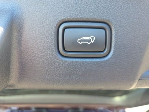 Used 2025 Hyundai Palisade Limited image 13