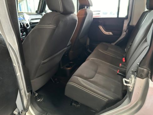 Used 2013 Jeep Wrangler Unlimited Sahara w/ Trailer Tow Group image 7