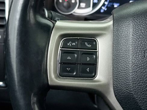 Used 2013 RAM 1500 Laramie w/ Convenience Group image 19