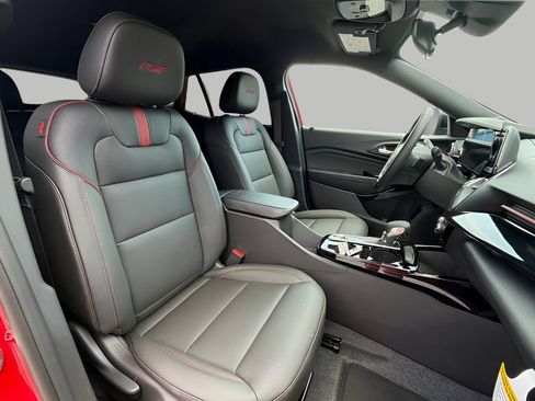 New 2026 Chevrolet Trax RS w/ Driver Confidence Package FWD image 10